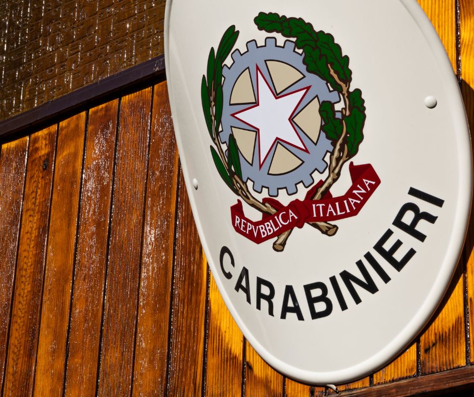 Lite violenta nel dehors di un bar a Tolentino
