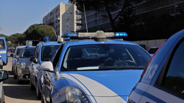 Quattro denunce per carte d’identità senza microchip