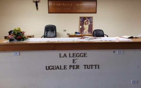 Scontro a Civitanova tra Paolorossi e l’inviato di Pulp